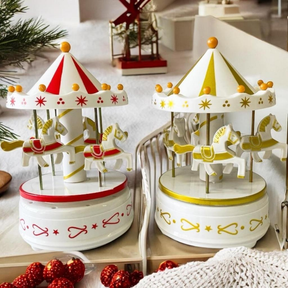 Enfeite de Natal Carrossel Natalino Caixa MusicalDecoração Quarto de Bebê Cavalinhos de Corda 20cm
